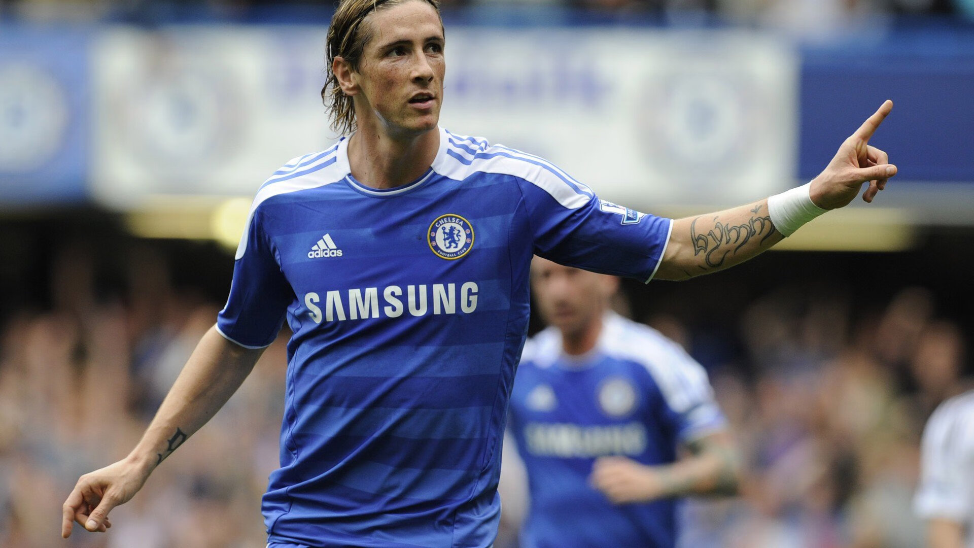 开云·Kaiyun网页版-冲刺阶段:谁能最后笑傲江湖?,笑傲江湖谁的最经典